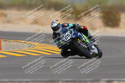 media/Sep-11-2022-SoCal Trackdays (Sun) [[81b7e951af]]/Turn 5 (1110am)/